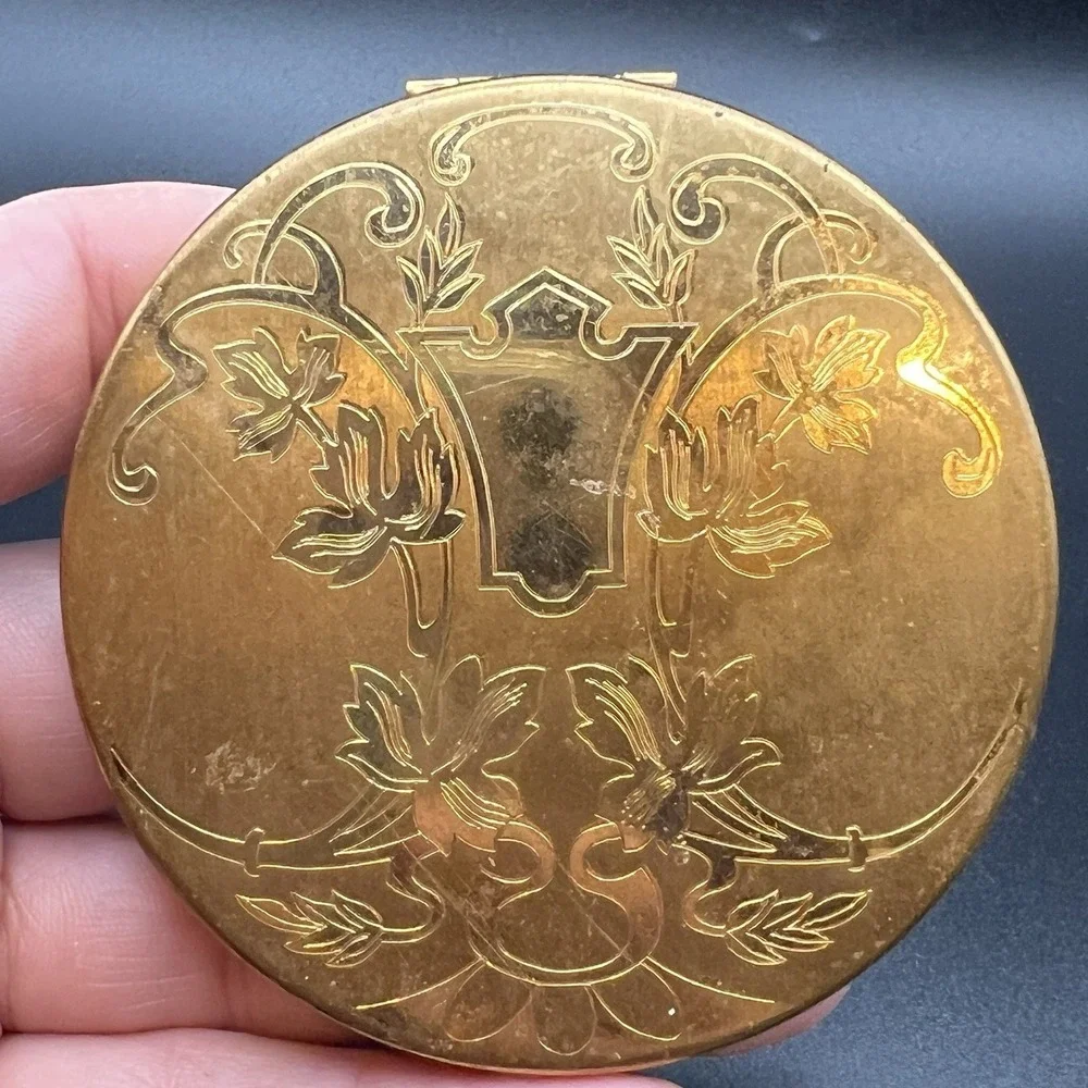 Elgin American Compact Mirror Case Gold Tone w/ Flowers 1940's Made USA Vintage